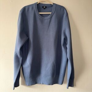 Uniqlo Men's Blue Round Neck Sweater Size: XL